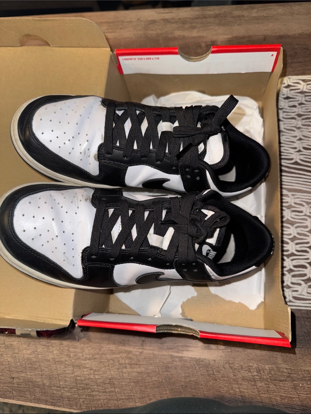 Nike Dunk Low Sneakers